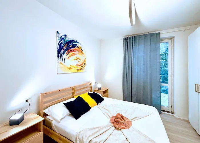 The Owl House - Amazing View * Fiumelatte